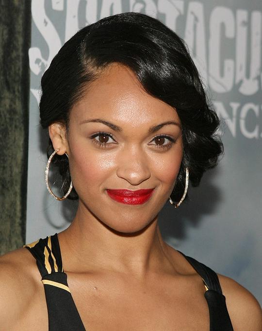 辛希亚·阿戴-罗宾森 Cynthia Addai-Robinson