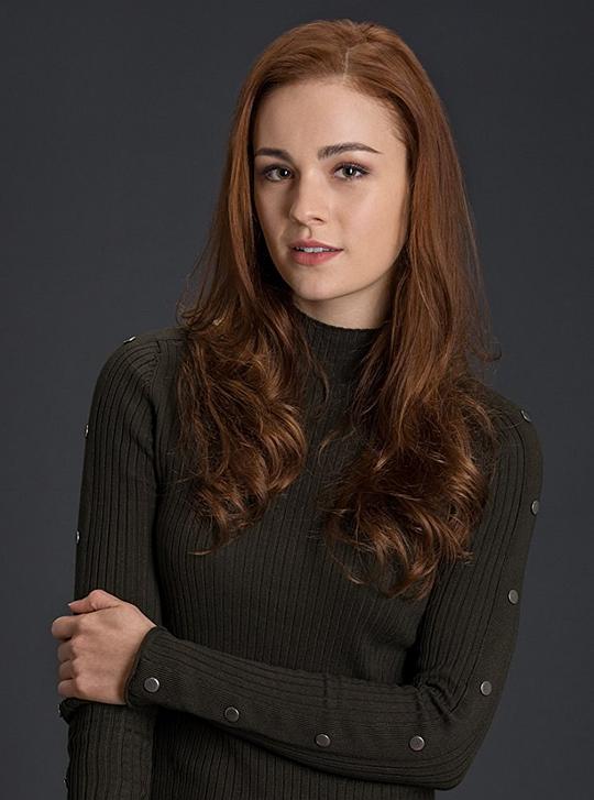 索菲亚·斯凯尔顿 Sophie Skelton