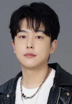 刘明月 Mingyue Liu