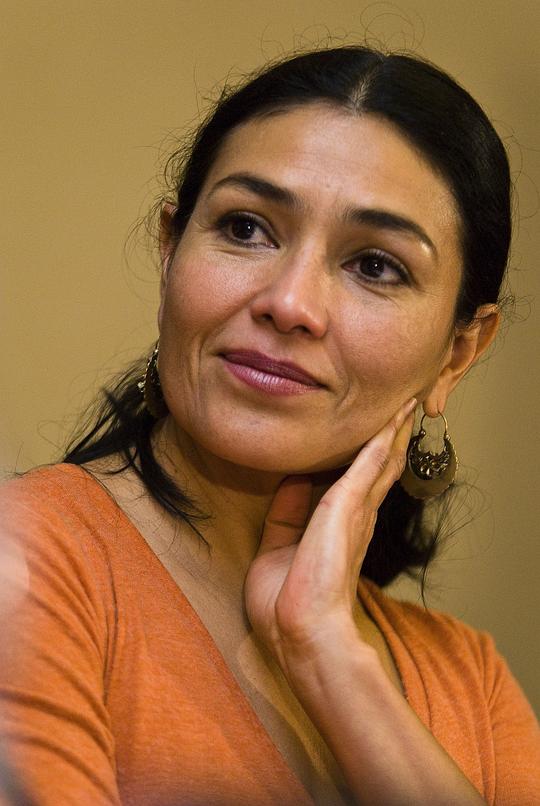 德洛丽丝·赫雷迪亚 Dolores Heredia