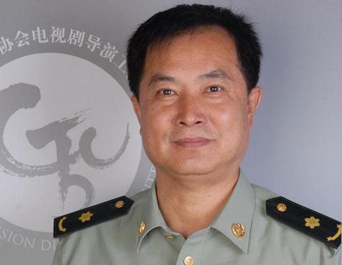 龚艺群 Yiqun Gong
