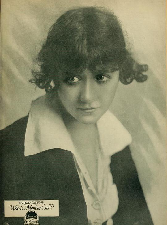 凯瑟琳·克利福德 Kathleen Clifford
