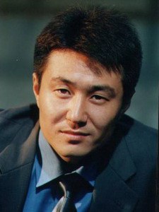 杨溢 Yi Yang