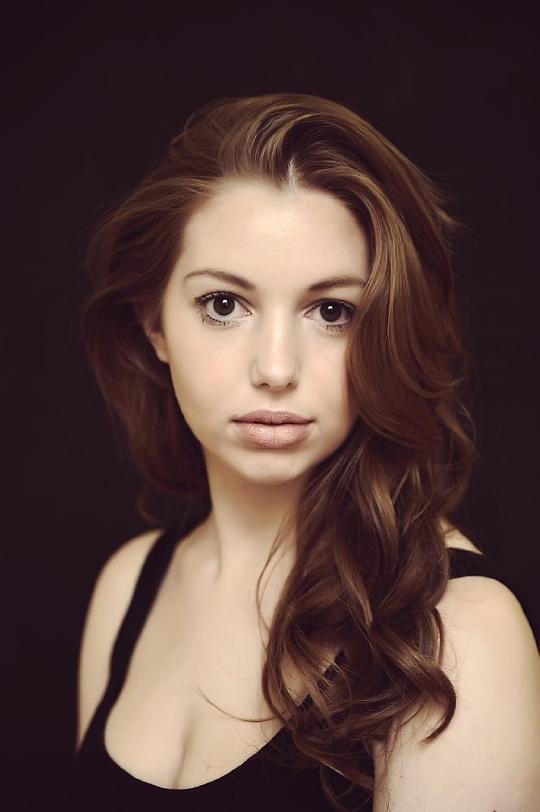 莎娜·凯斯雷克 Seána Kerslake